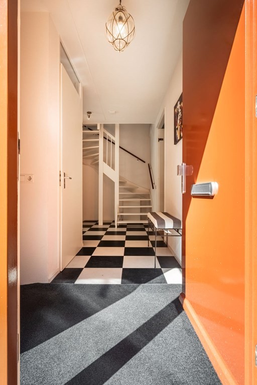 Tussenwoning te koop: Diadeemstraat 119, Almere
