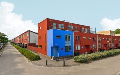 Mahoniestraat 1