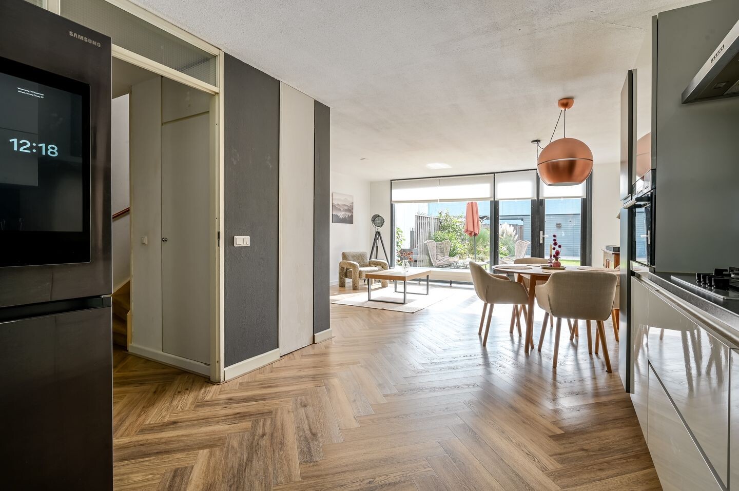 Tussenwoning te koop: Barnsteenstraat 11, Almere