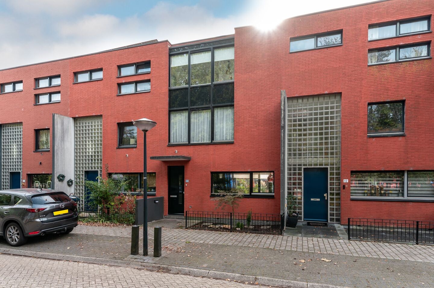 Tussenwoning te koop: Barnsteenstraat 11, Almere
