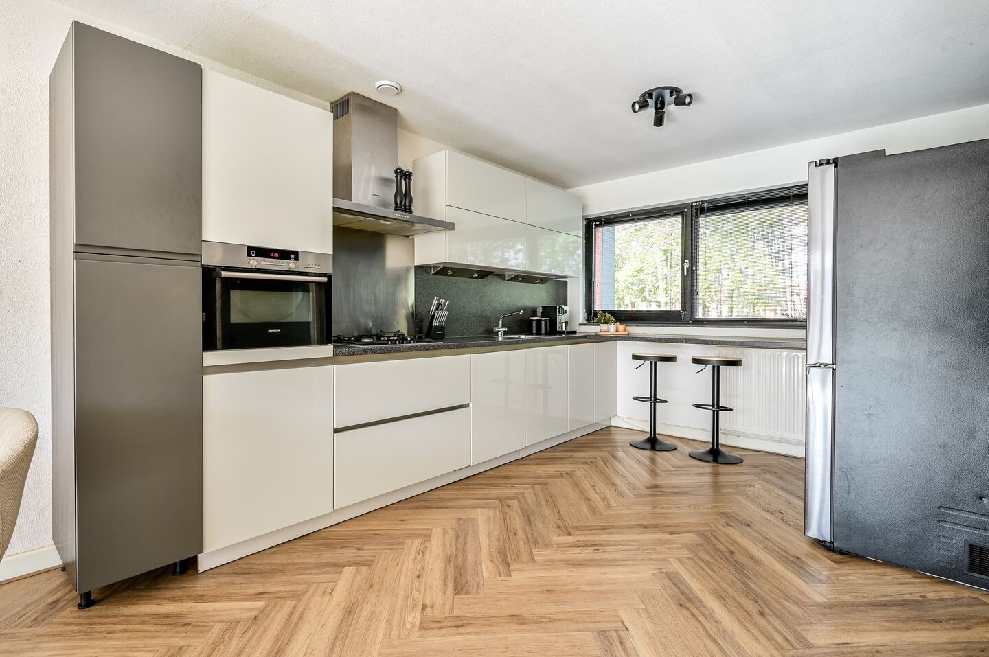 Tussenwoning te koop: Barnsteenstraat 11, Almere