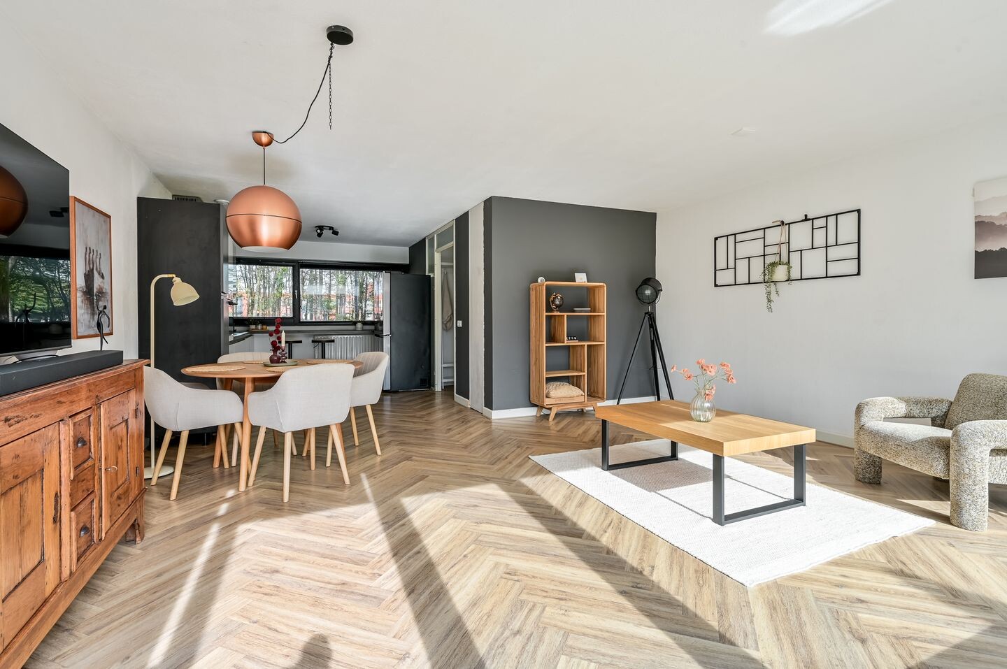 Tussenwoning te koop: Barnsteenstraat 11, Almere