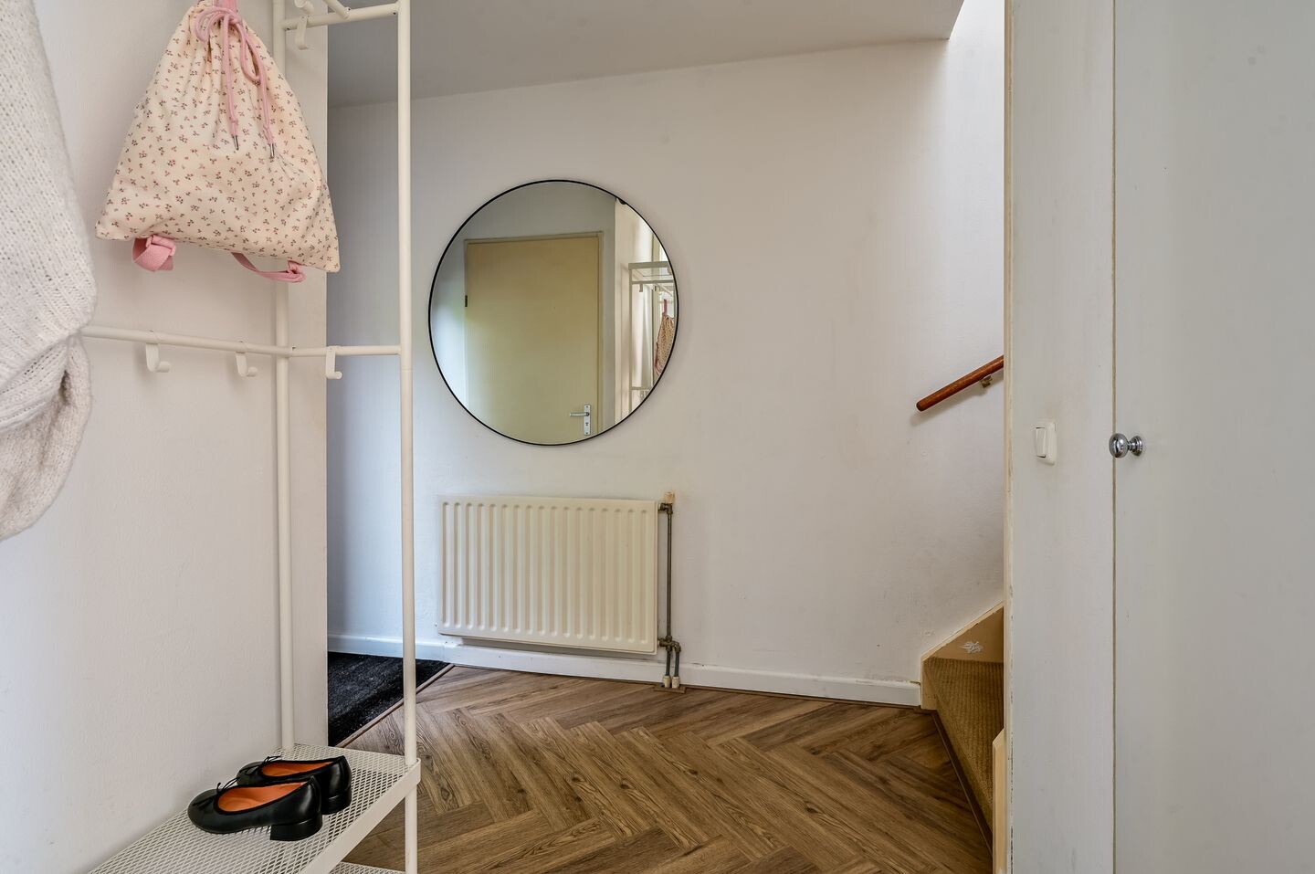 Tussenwoning te koop: Barnsteenstraat 11, Almere