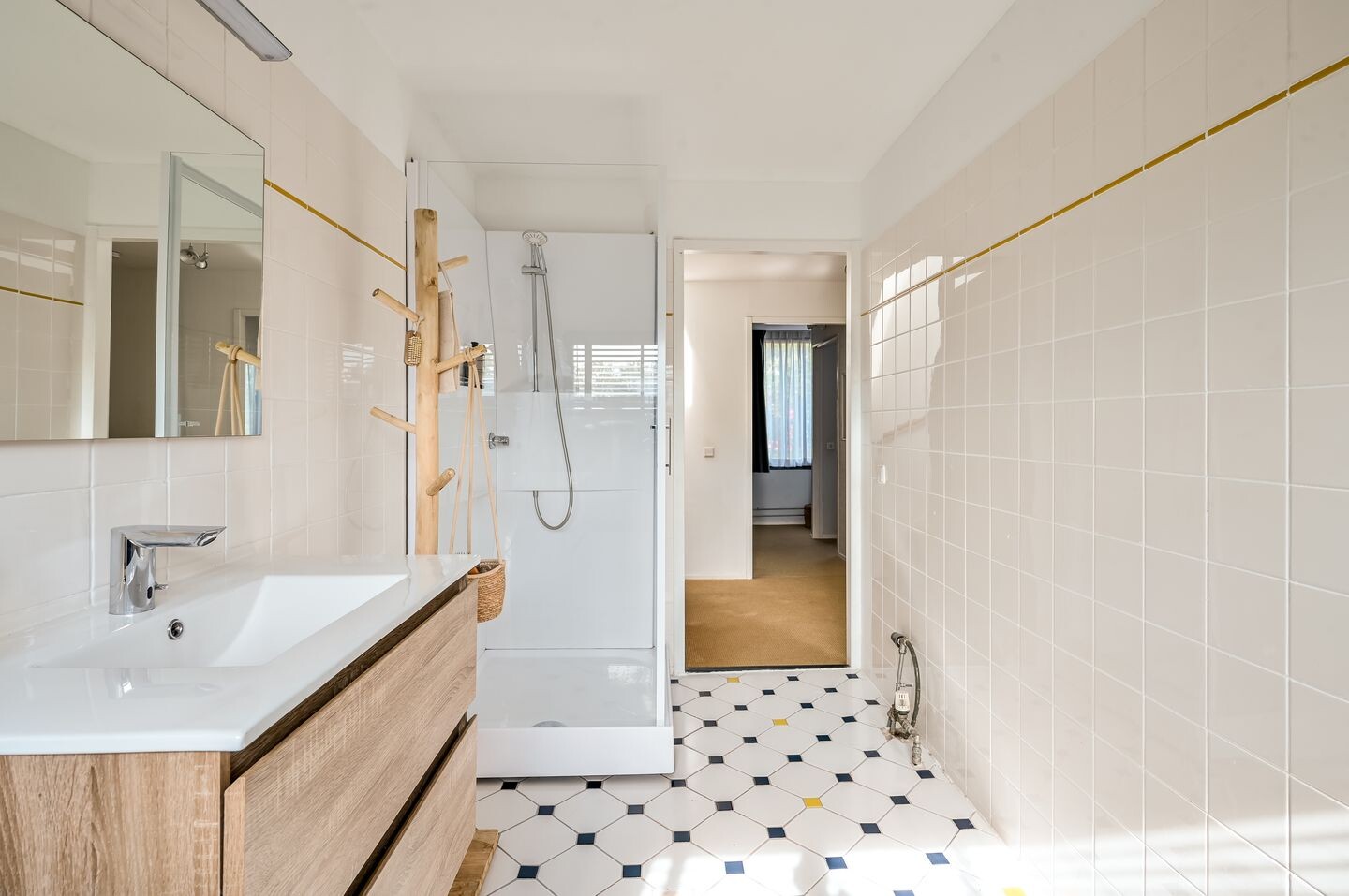 Tussenwoning te koop: Barnsteenstraat 11, Almere