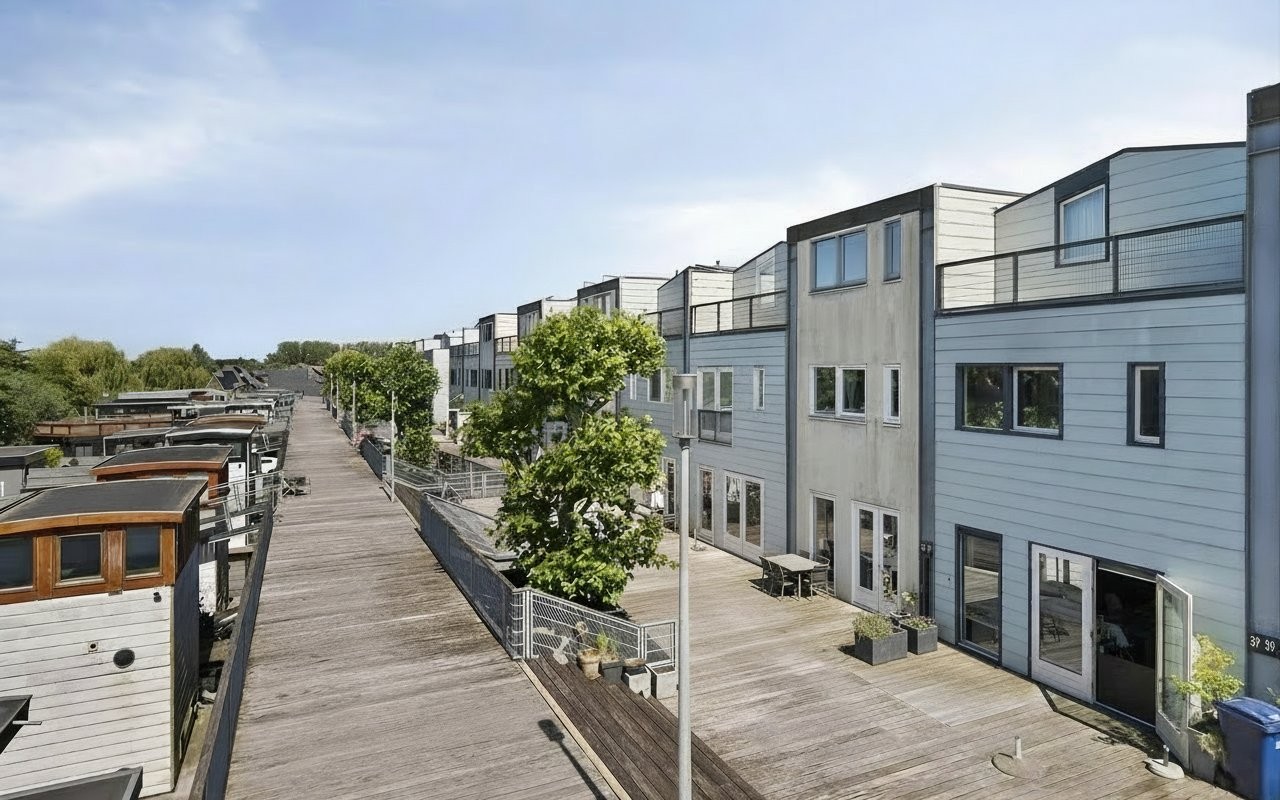 Tussenwoning te koop: Arubapier 35, Almere