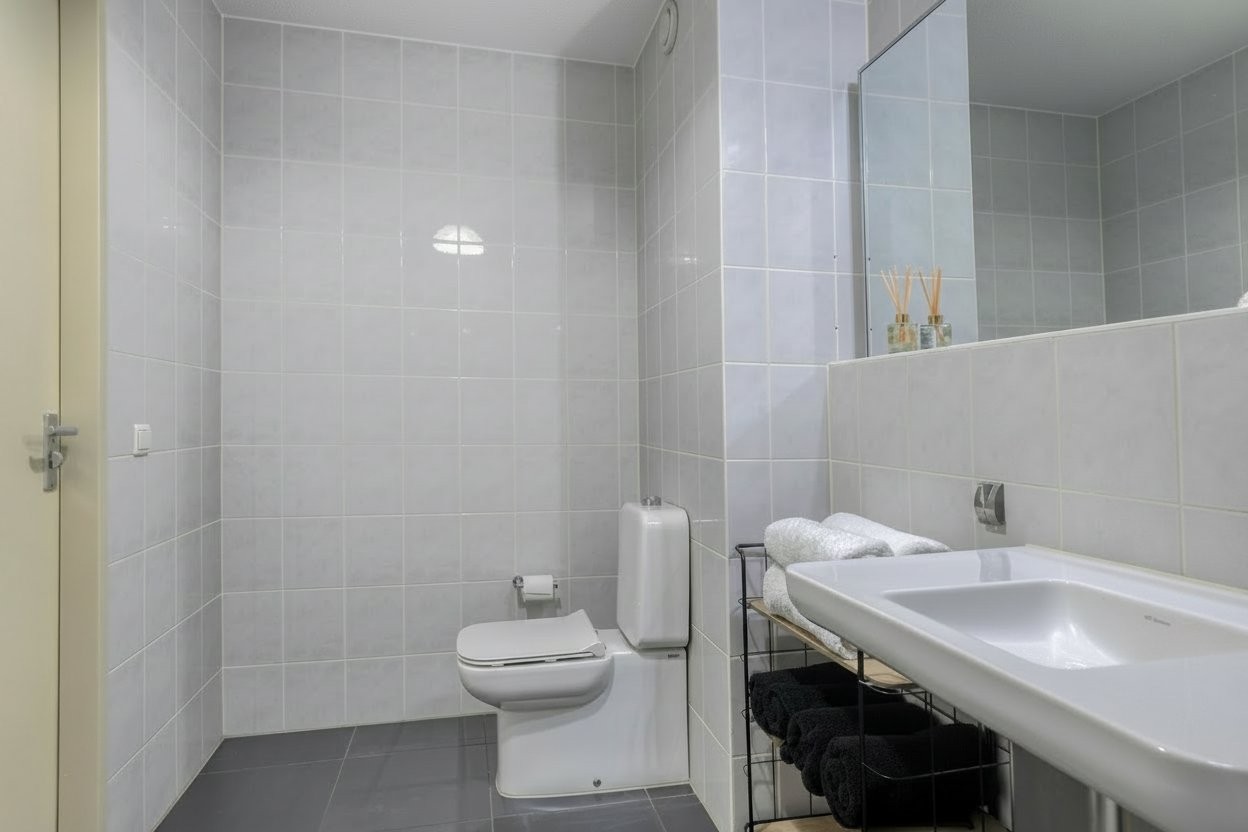 Tussenwoning te koop: Arubapier 35, Almere