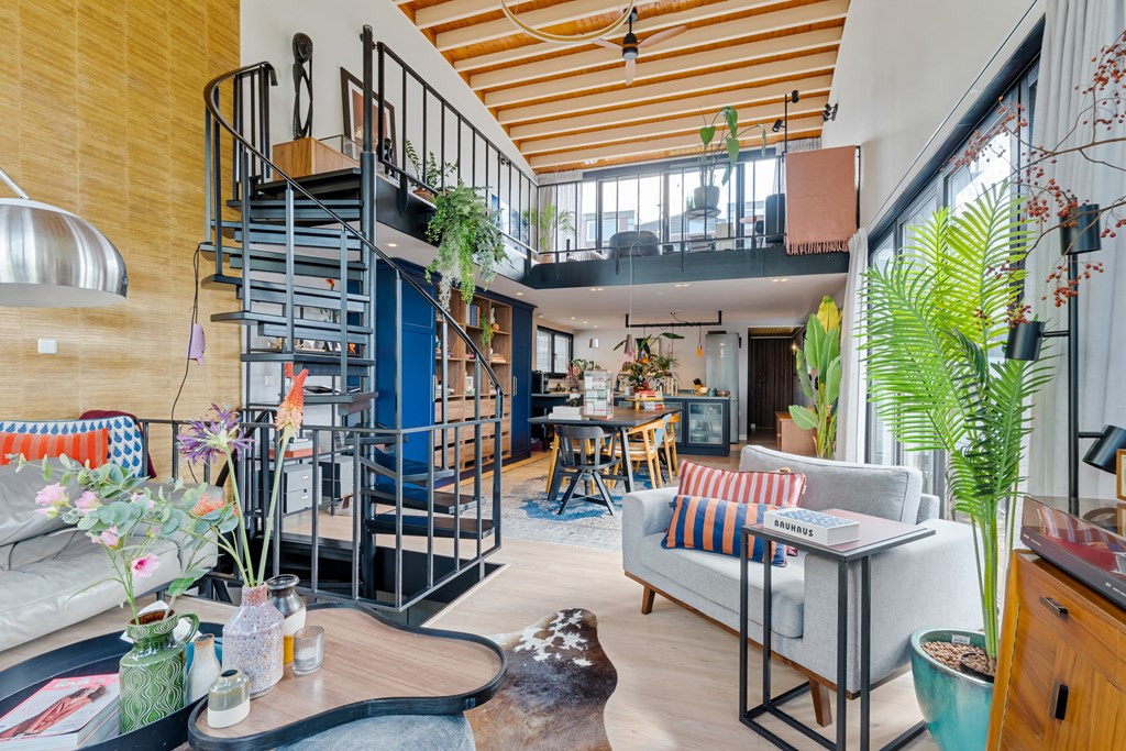 Vrijstaande woning te koop: Arubapier 28, Almere