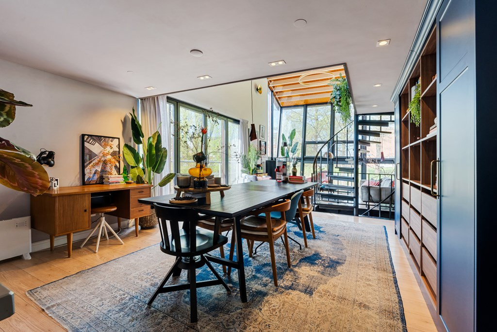 Vrijstaande woning te koop: Arubapier 28, Almere