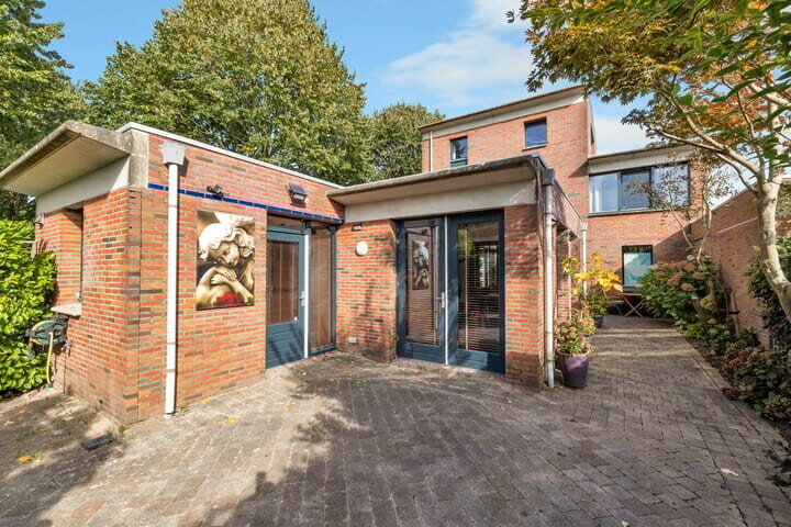 Vrijstaande woning te koop: Guadeloupestraat 24, Almere