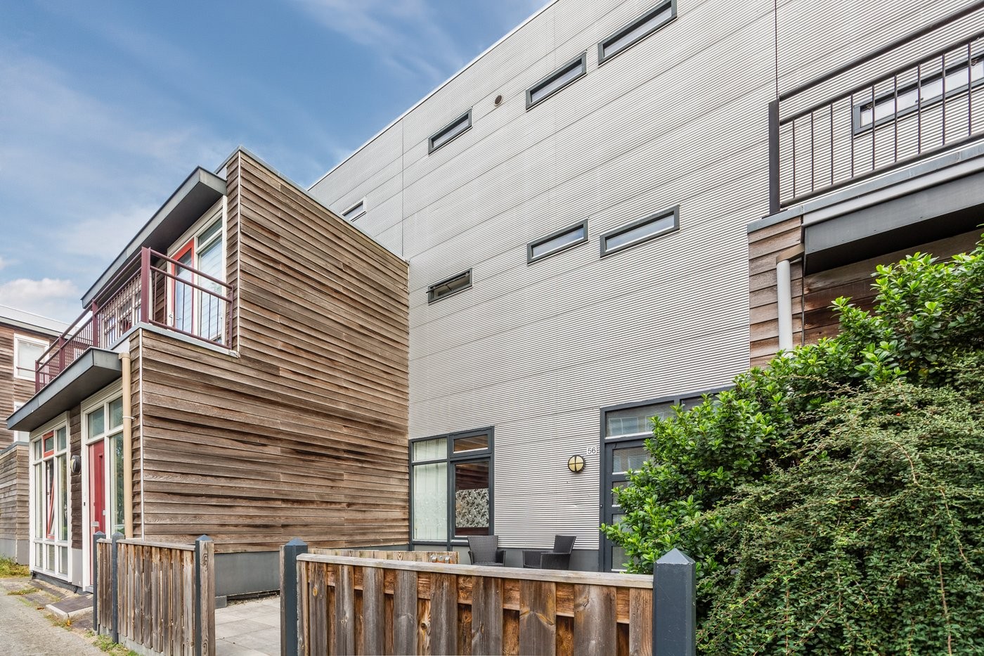 Tussenwoning te koop: Samoastraat 56, Almere