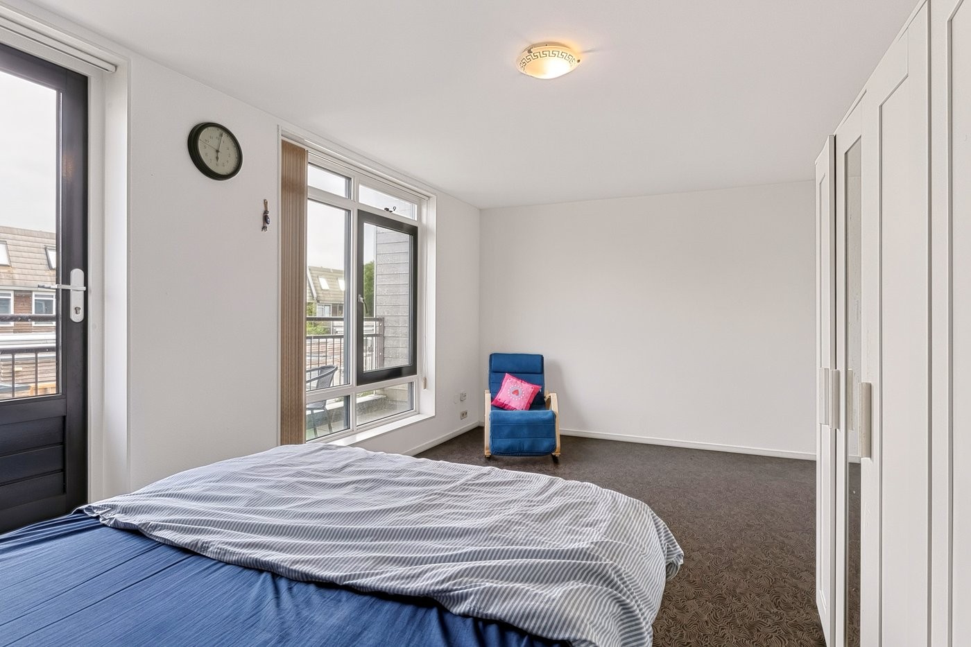 Tussenwoning te koop: Samoastraat 56, Almere