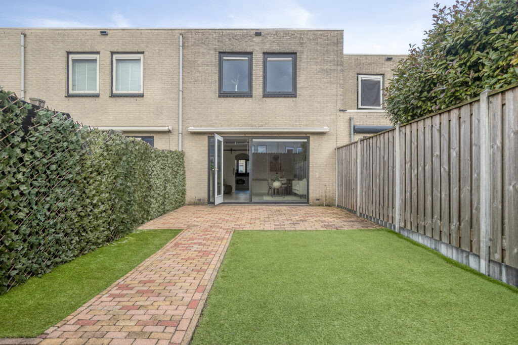 Tussenwoning te koop: Bornholmstraat 49, Almere