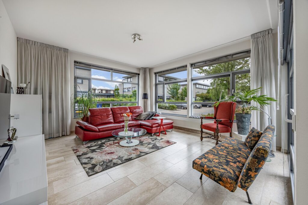Hoekwoning te koop: Wightstraat 2, Almere