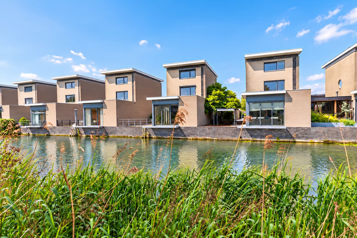 Vrijstaande woning te koop: tenerifestraat 10, Almere