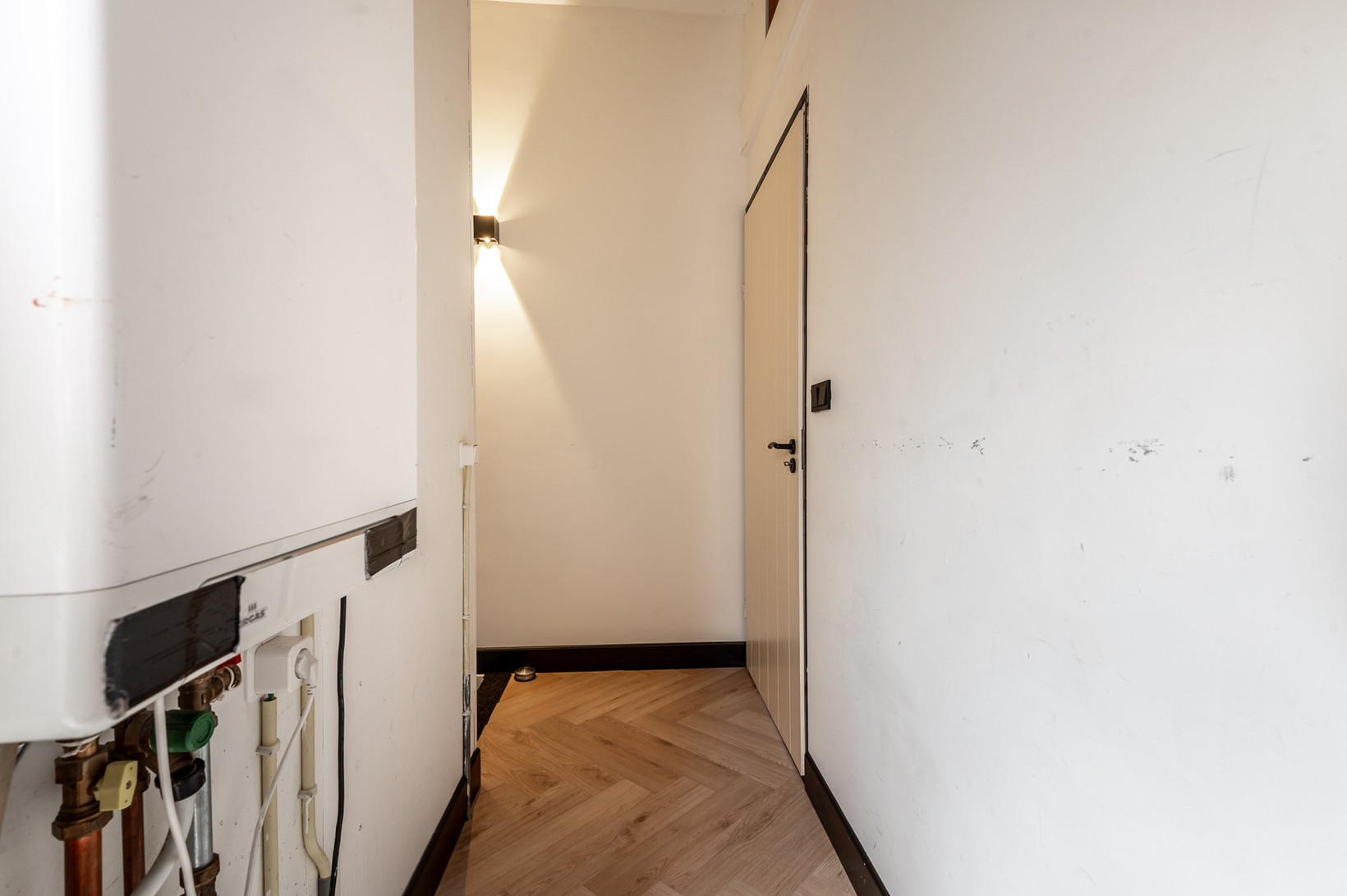 Tussenwoning te koop: Marie Curiestraat 32, Almere