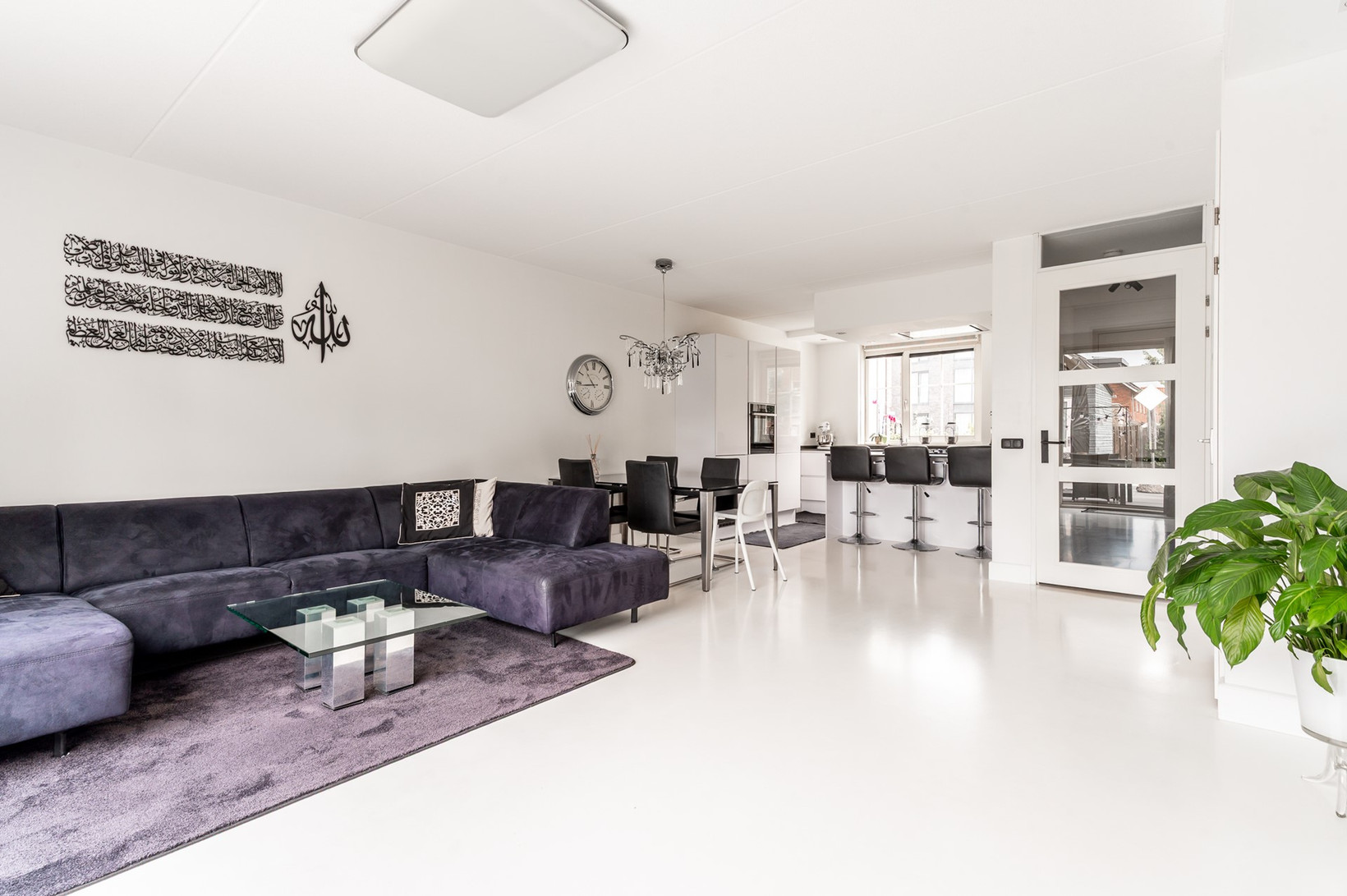 Tussenwoning te koop: Marie Curiestraat 32, Almere