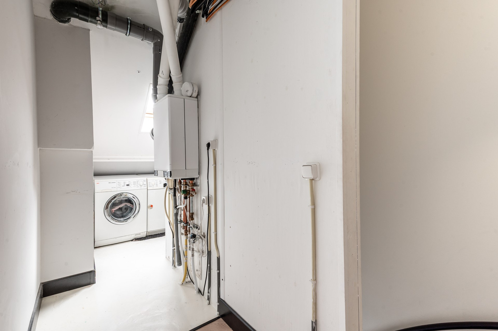 Tussenwoning te koop: Marie Curiestraat 32, Almere