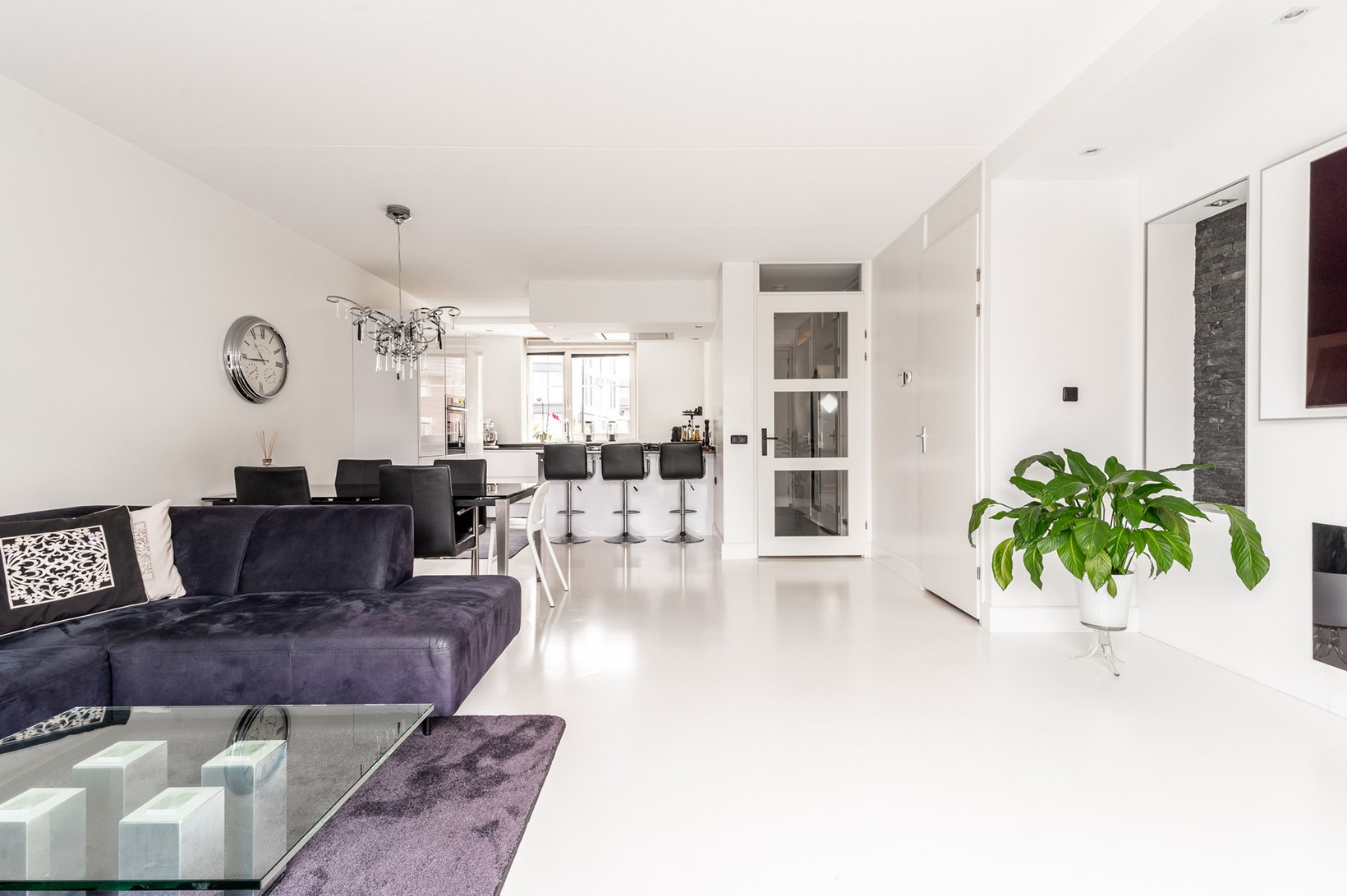 Tussenwoning te koop: Marie Curiestraat 32, Almere