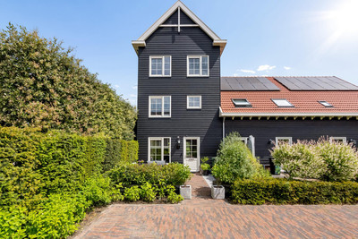 Frits Zernikestraat 6