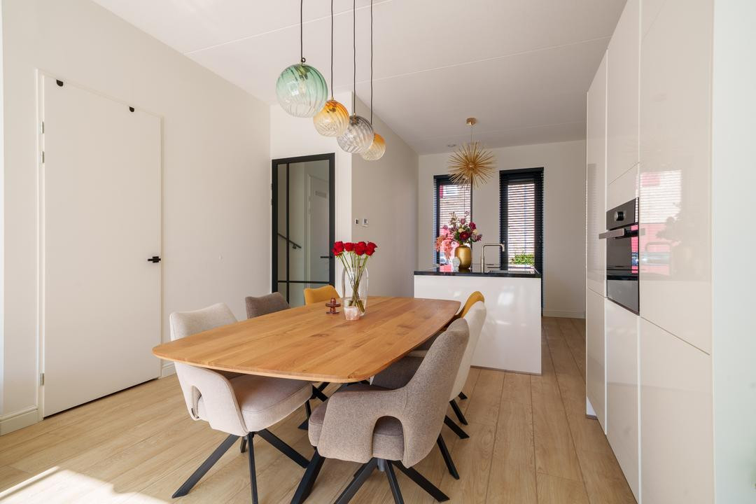 Tussenwoning te koop: Polykarp Kuschstraat 8, Almere