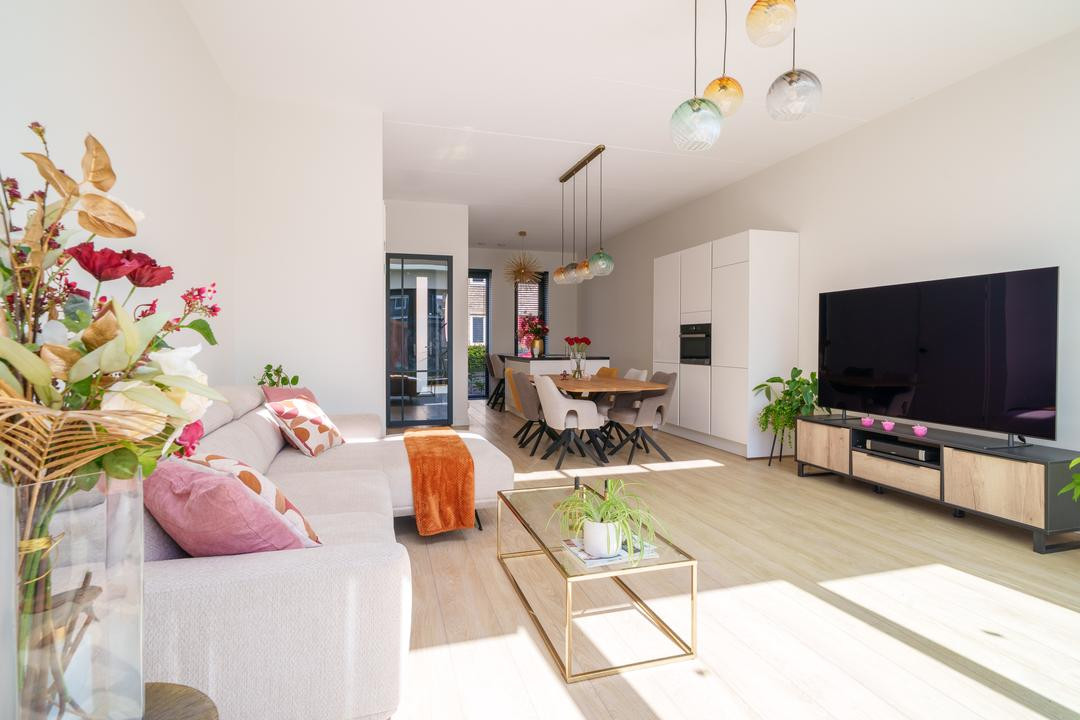 Tussenwoning te koop: Polykarp Kuschstraat 8, Almere