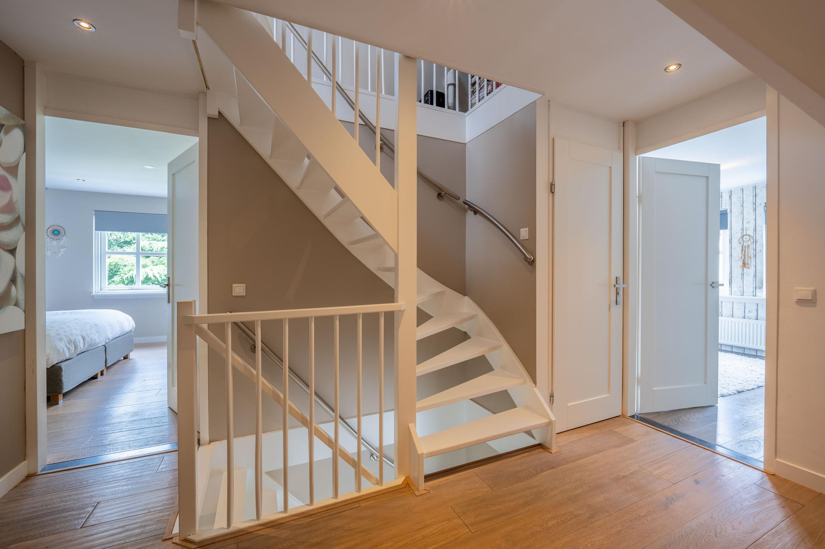 Vrijstaande woning te koop: Bergeendlaan 10, Almere