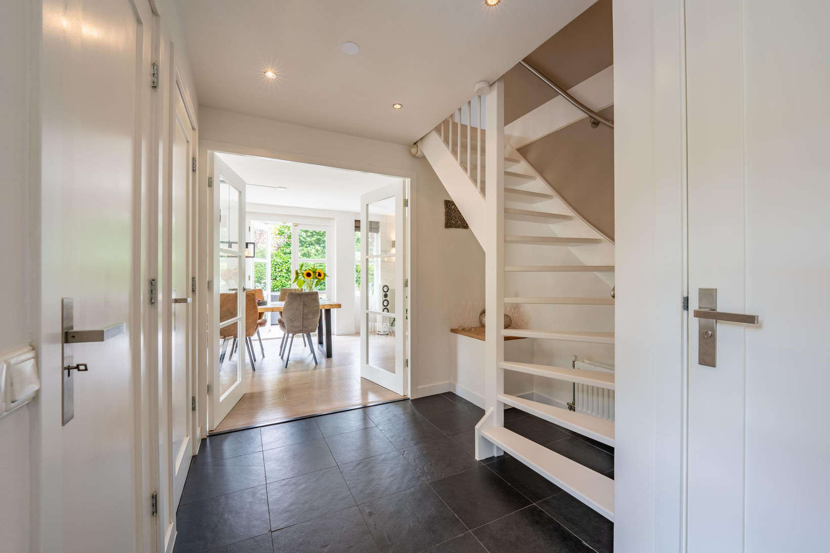 Vrijstaande woning te koop: Bergeendlaan 10, Almere
