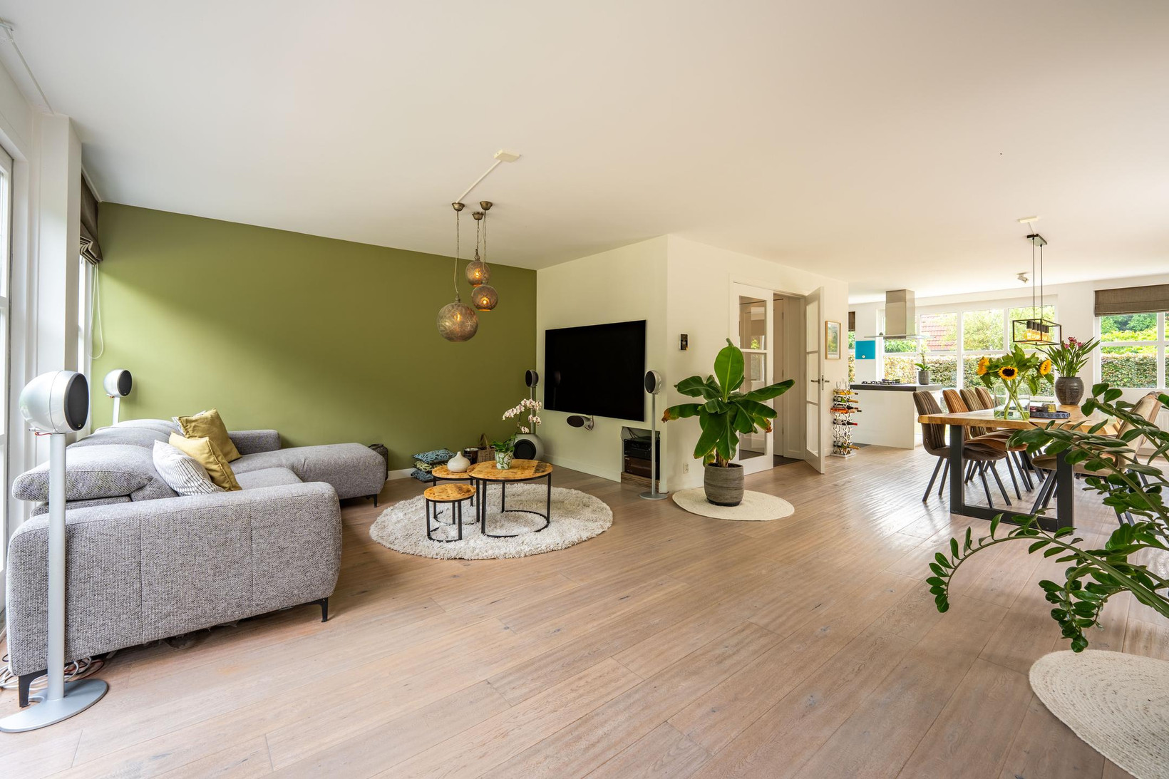 Vrijstaande woning te koop: Bergeendlaan 10, Almere