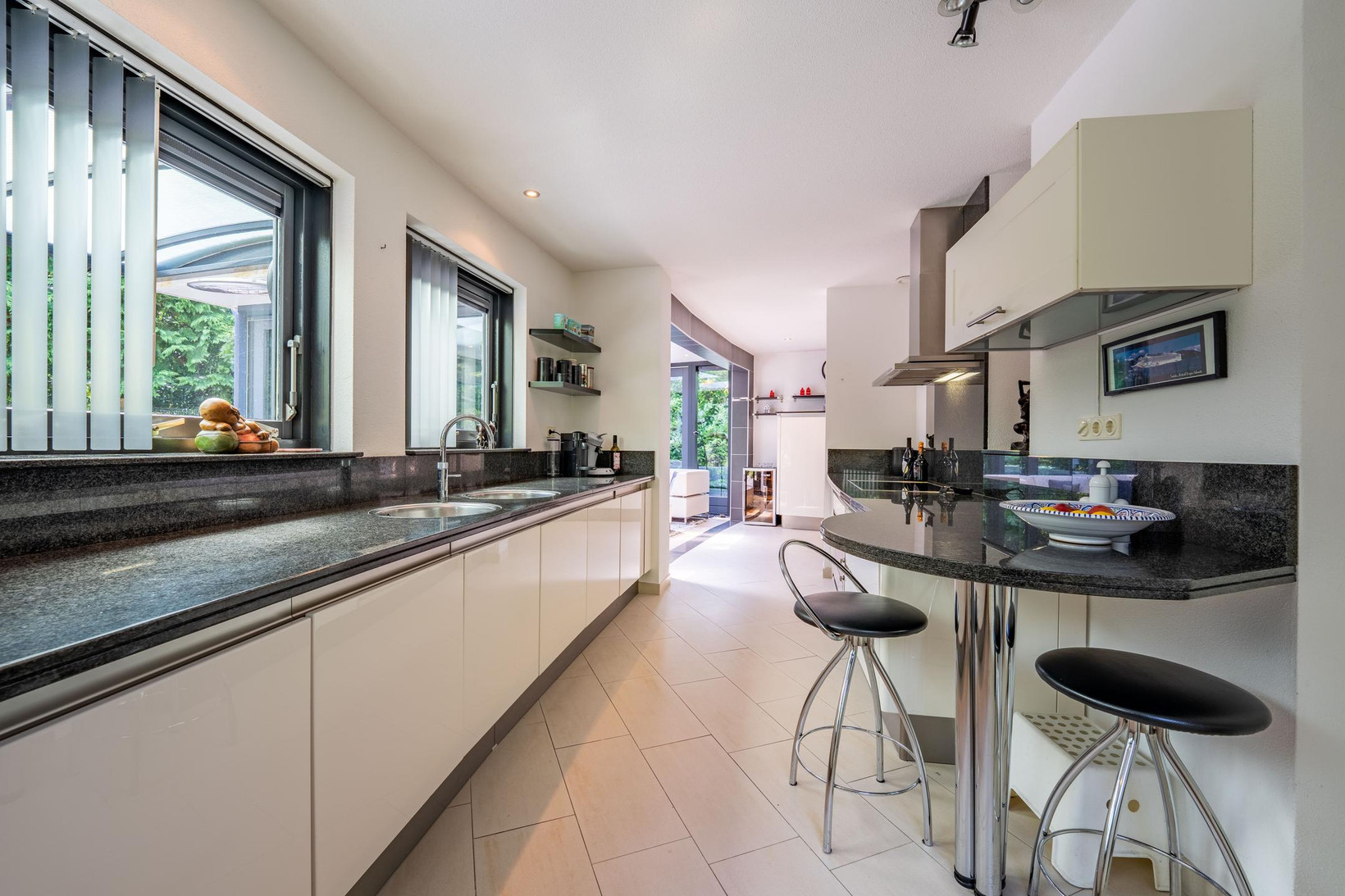 Vrijstaande woning te koop: Meerkoetlaan 1, Almere