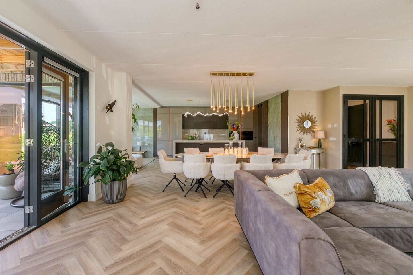 Vrijstaande woning te koop: Roeklaan 11, Almere