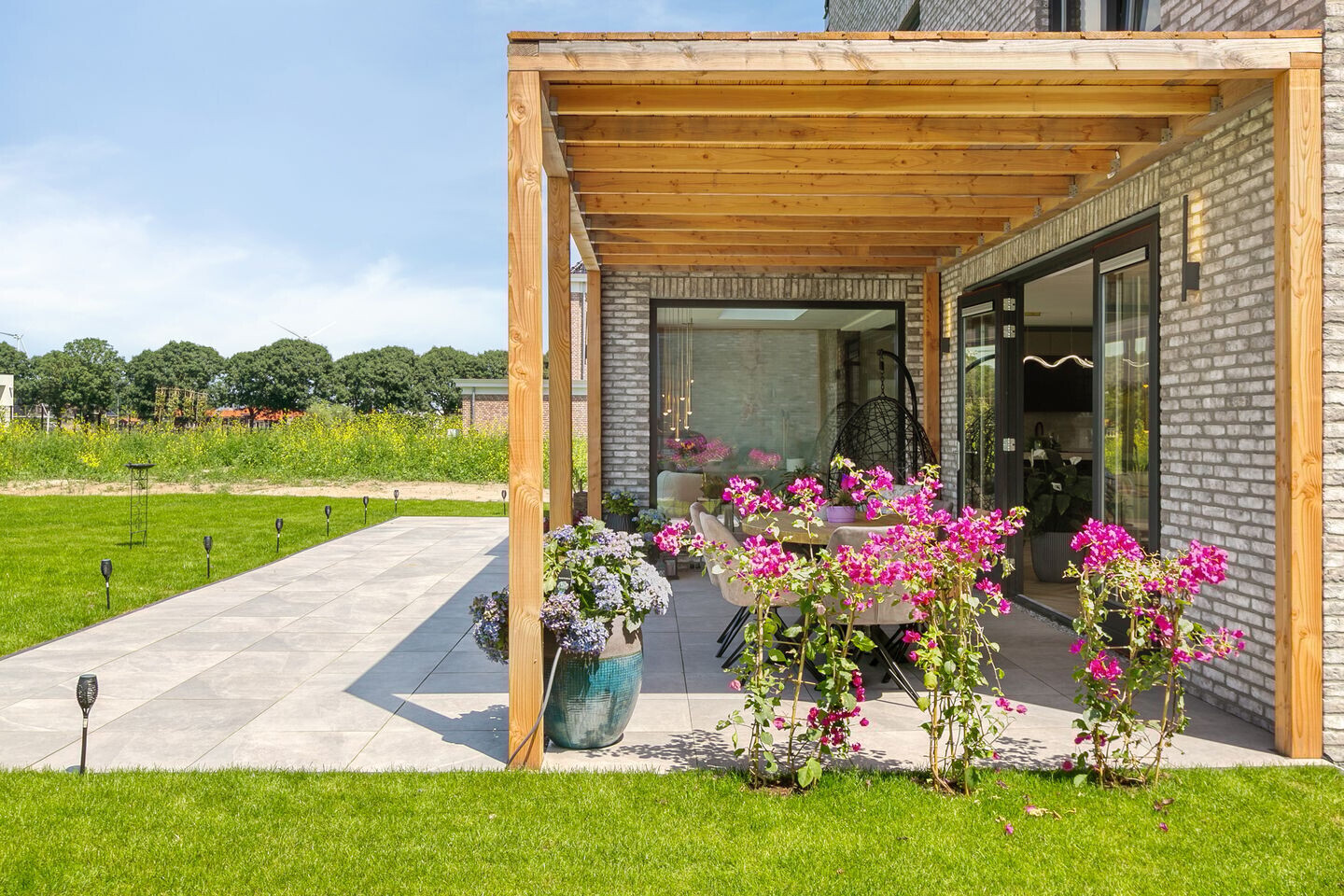 Vrijstaande woning te koop: Roeklaan 11, Almere