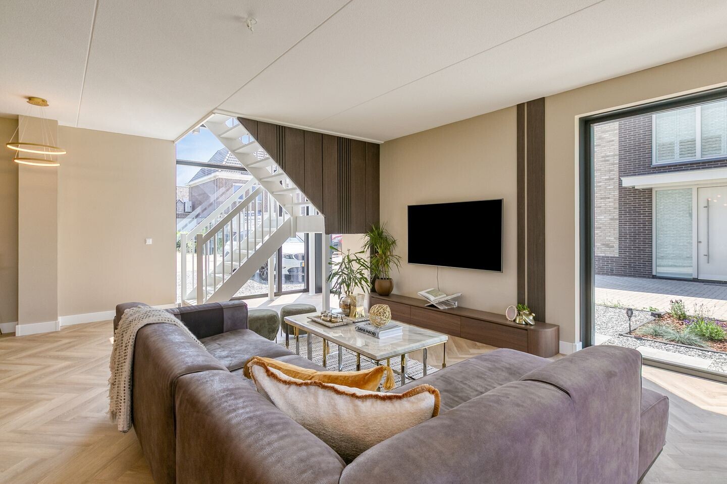 Vrijstaande woning te koop: Roeklaan 11, Almere