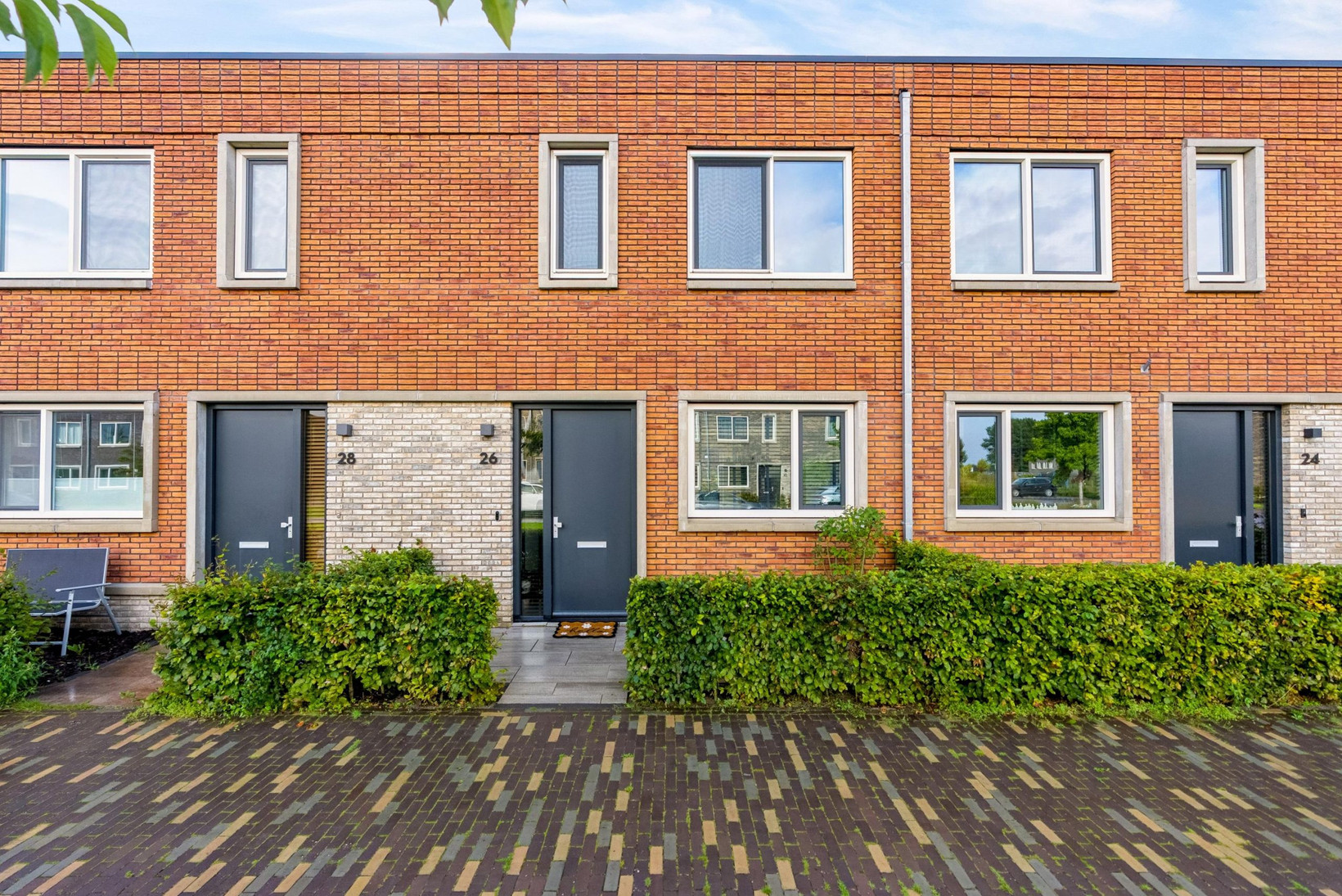 Tussenwoning te koop: Anna Maria van Schurmanlaan 26, Almere