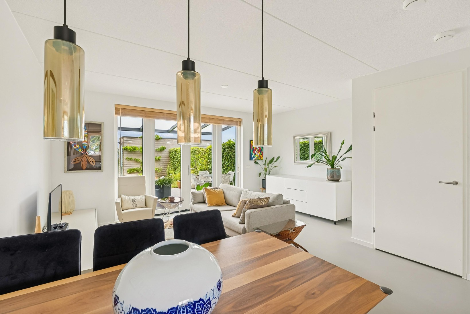 Tussenwoning te koop: Anna Maria van Schurmanlaan 48, Almere
