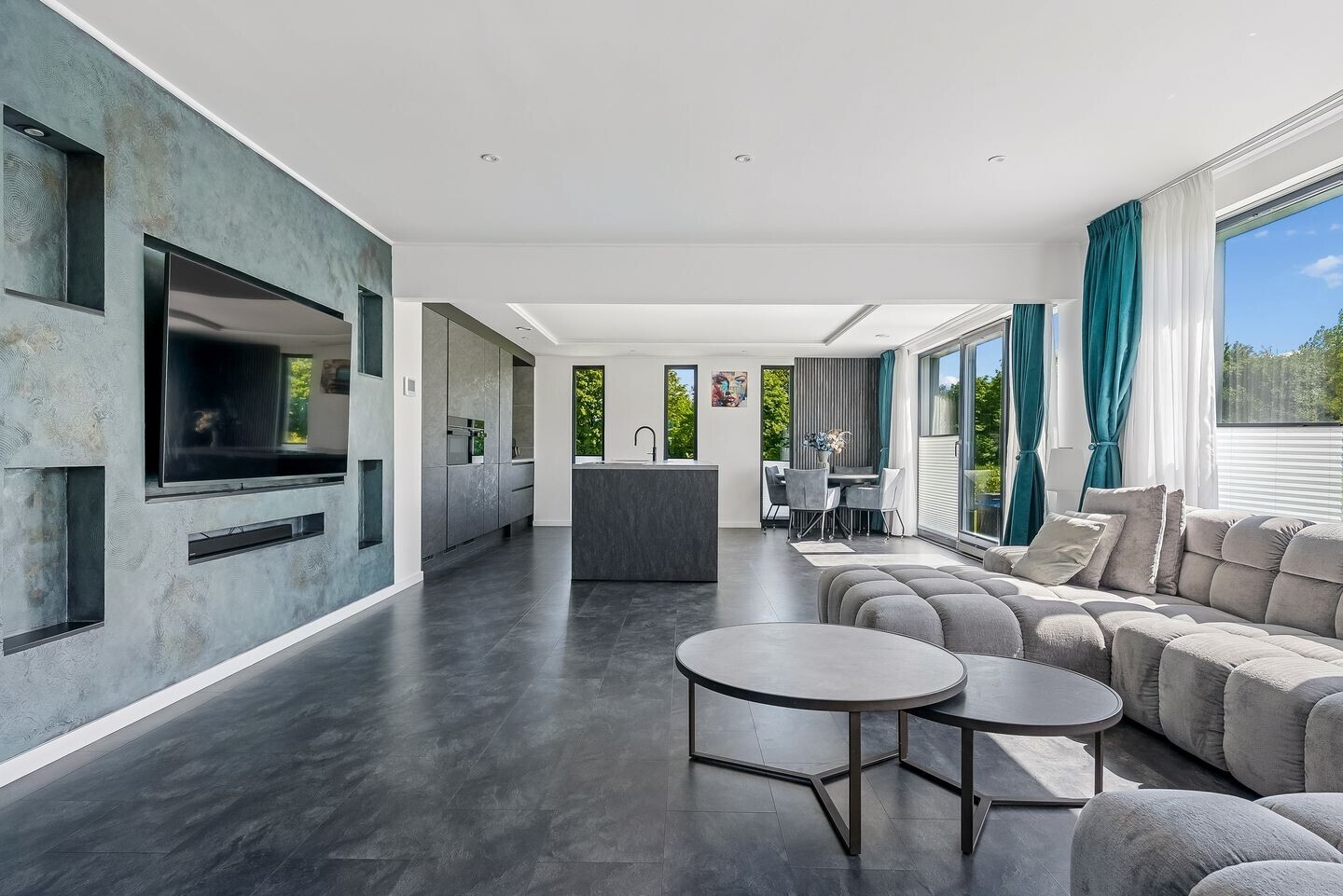 Vrijstaande woning te koop: Aletta Jacobsstraat 104, Almere