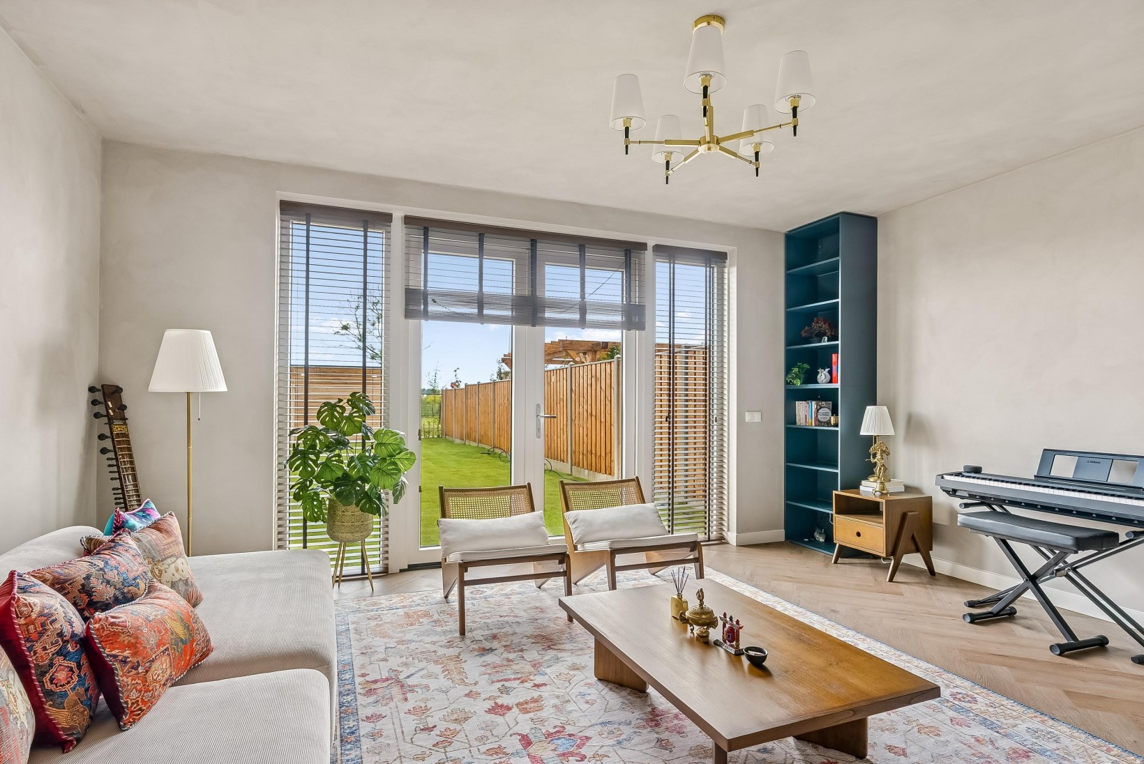 Tussenwoning te koop: Anna J. Cooperstraat 75, Almere