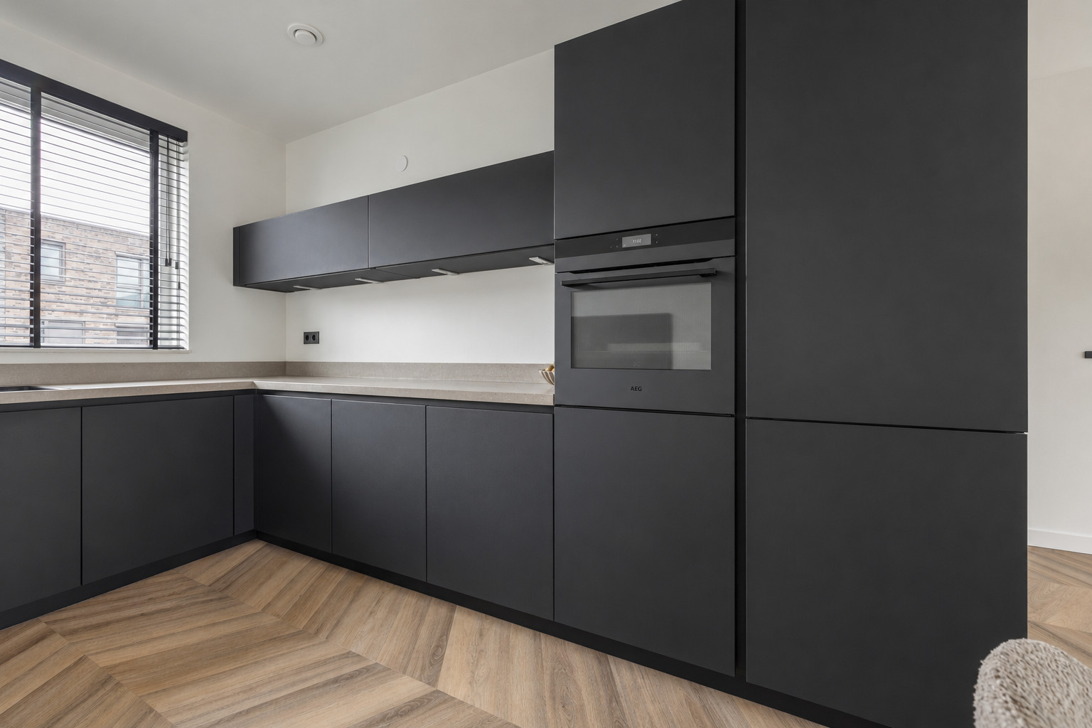Tussenwoning te koop: Elizabeth Anscombestraat 27, Almere