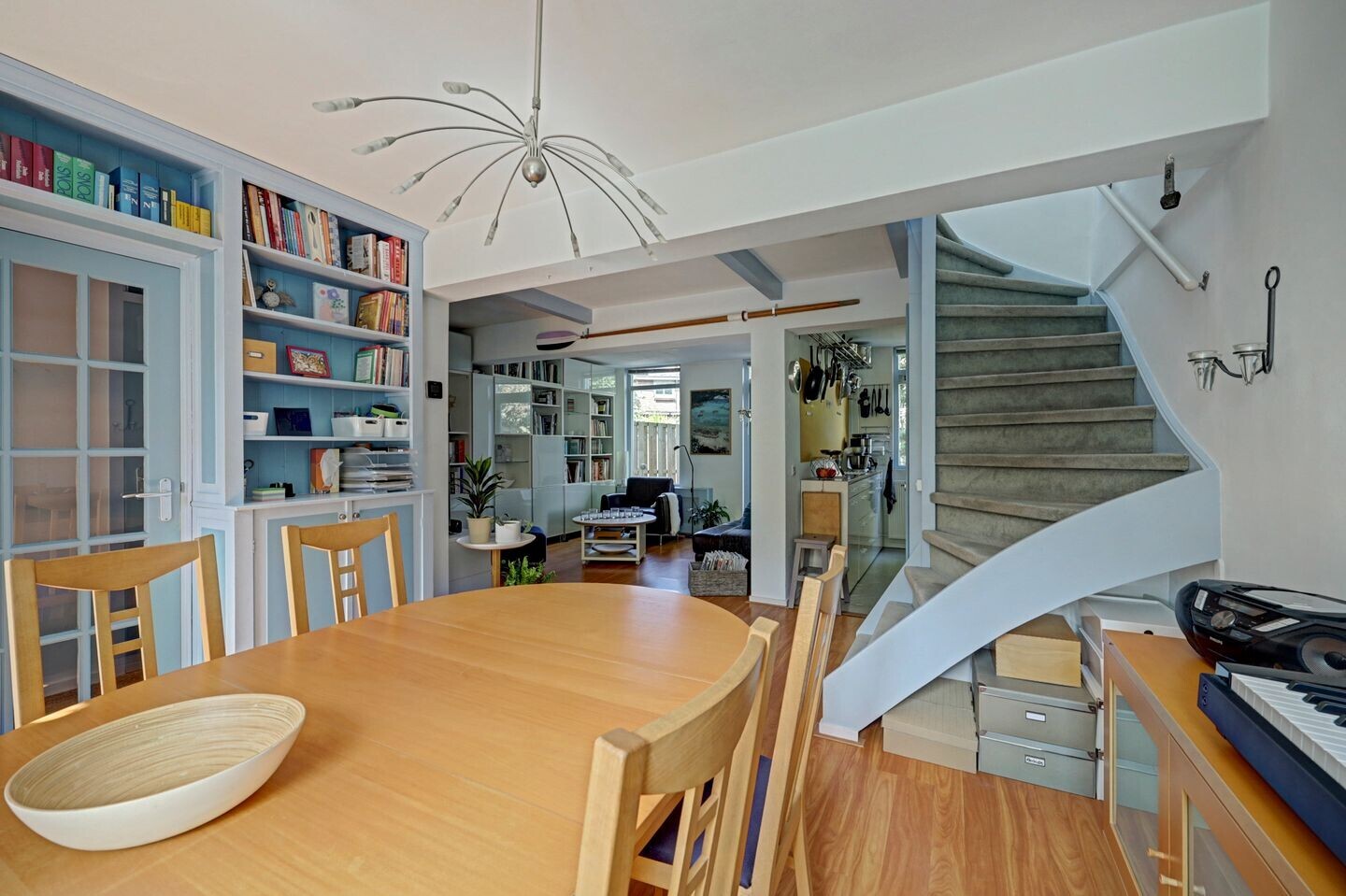 Tussenwoning te koop: noordmark 9, Almere