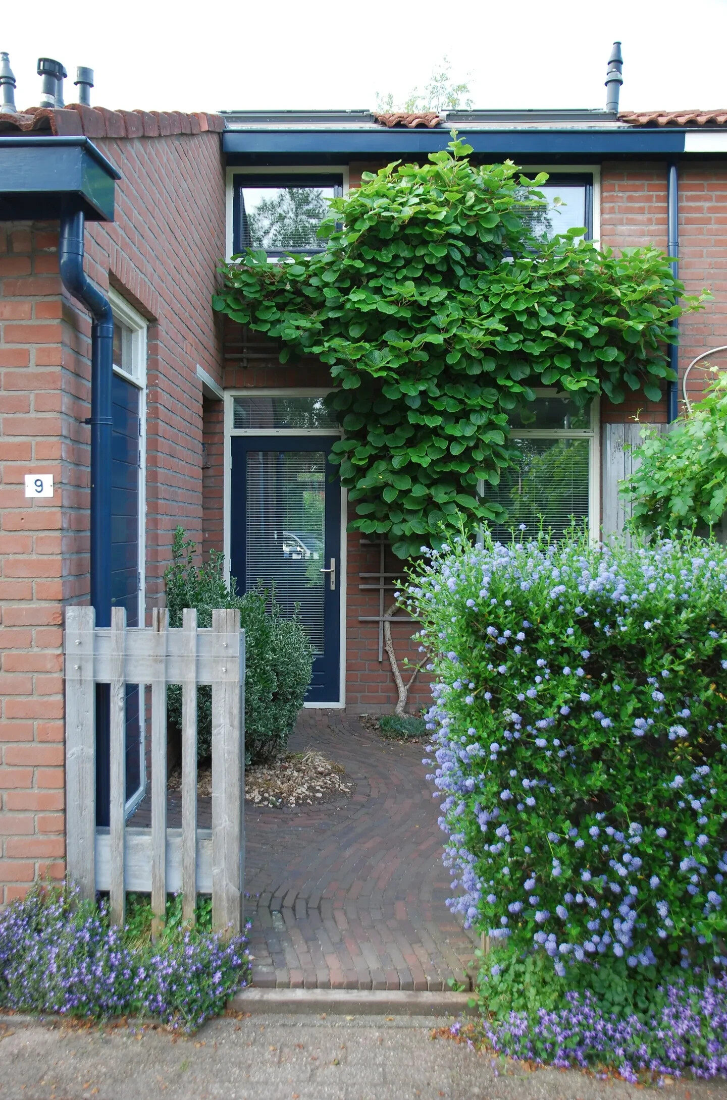 Tussenwoning te koop: noordmark 9, Almere