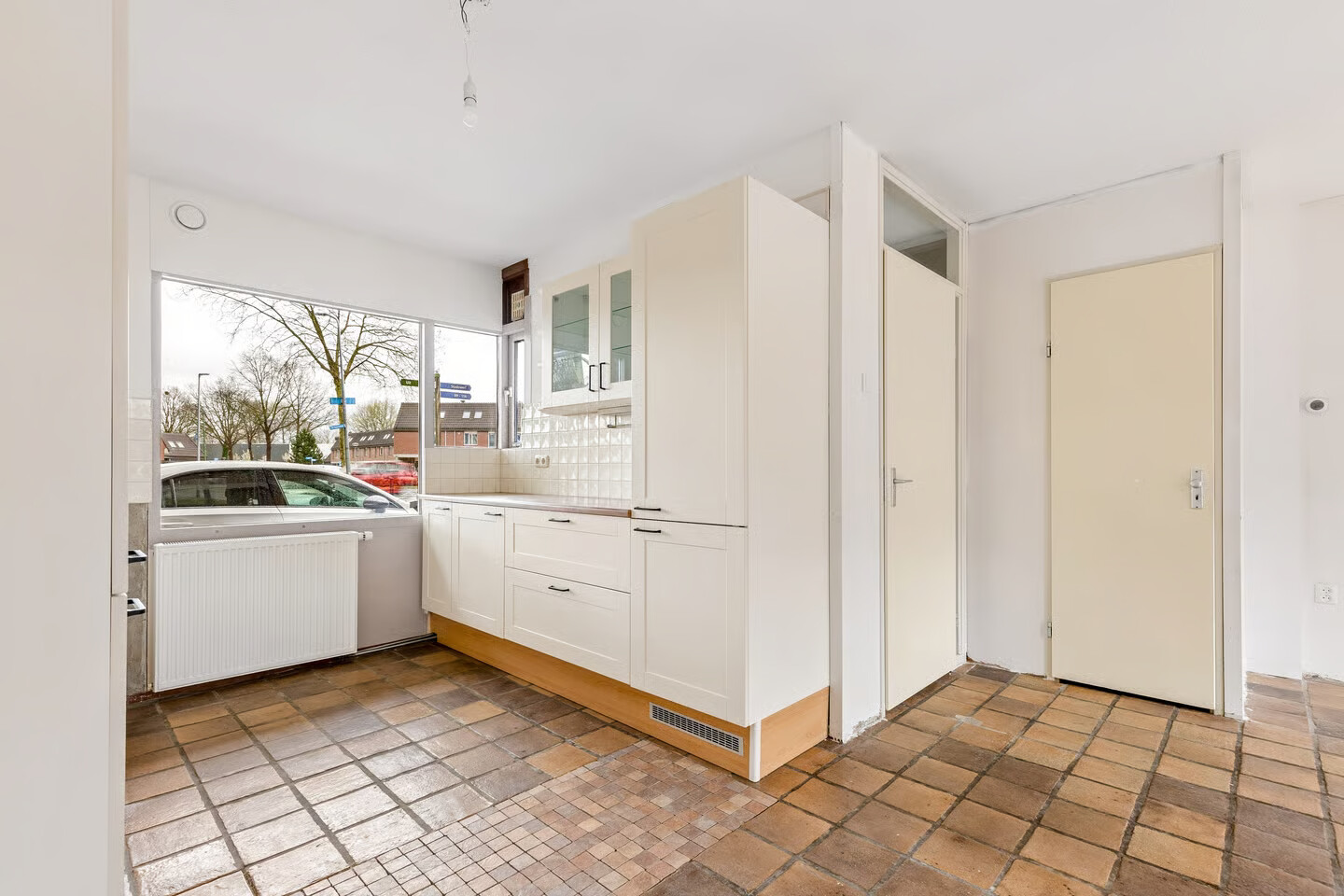 Tussenwoning te koop: Middenhof 8, Almere
