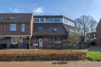 Middenhof 88