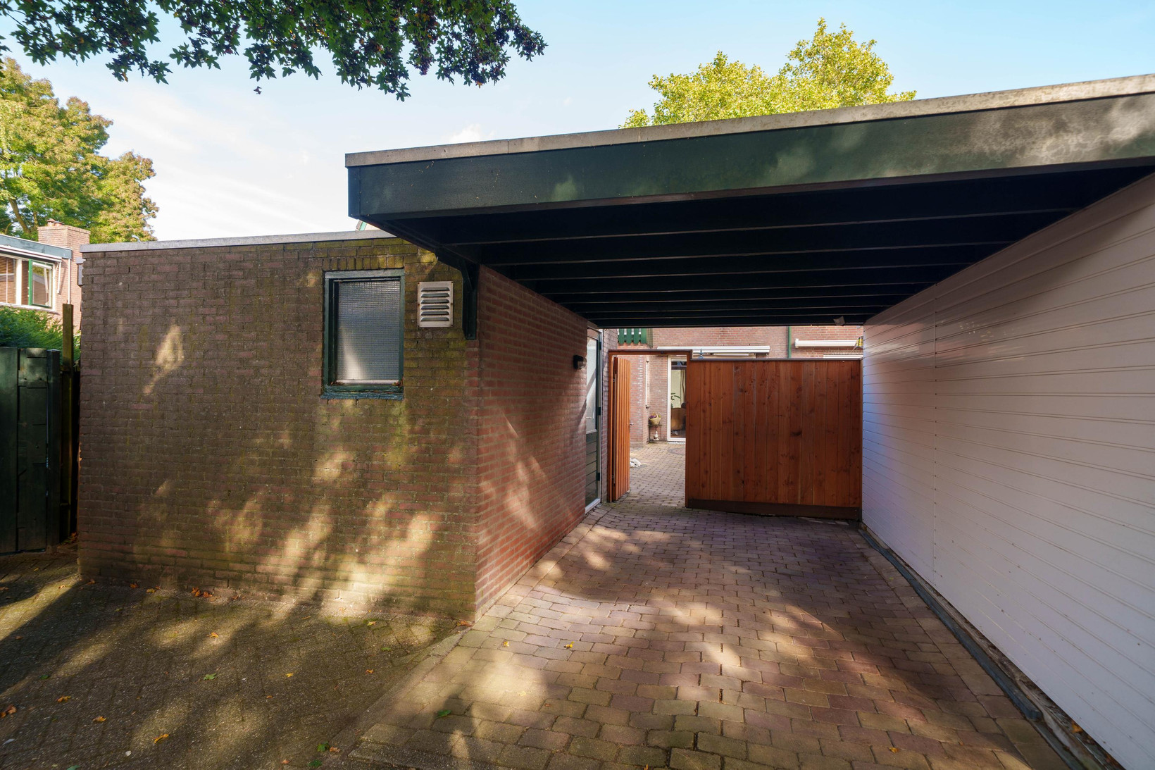 Tussenwoning te koop: Kolkgriend 47, Almere