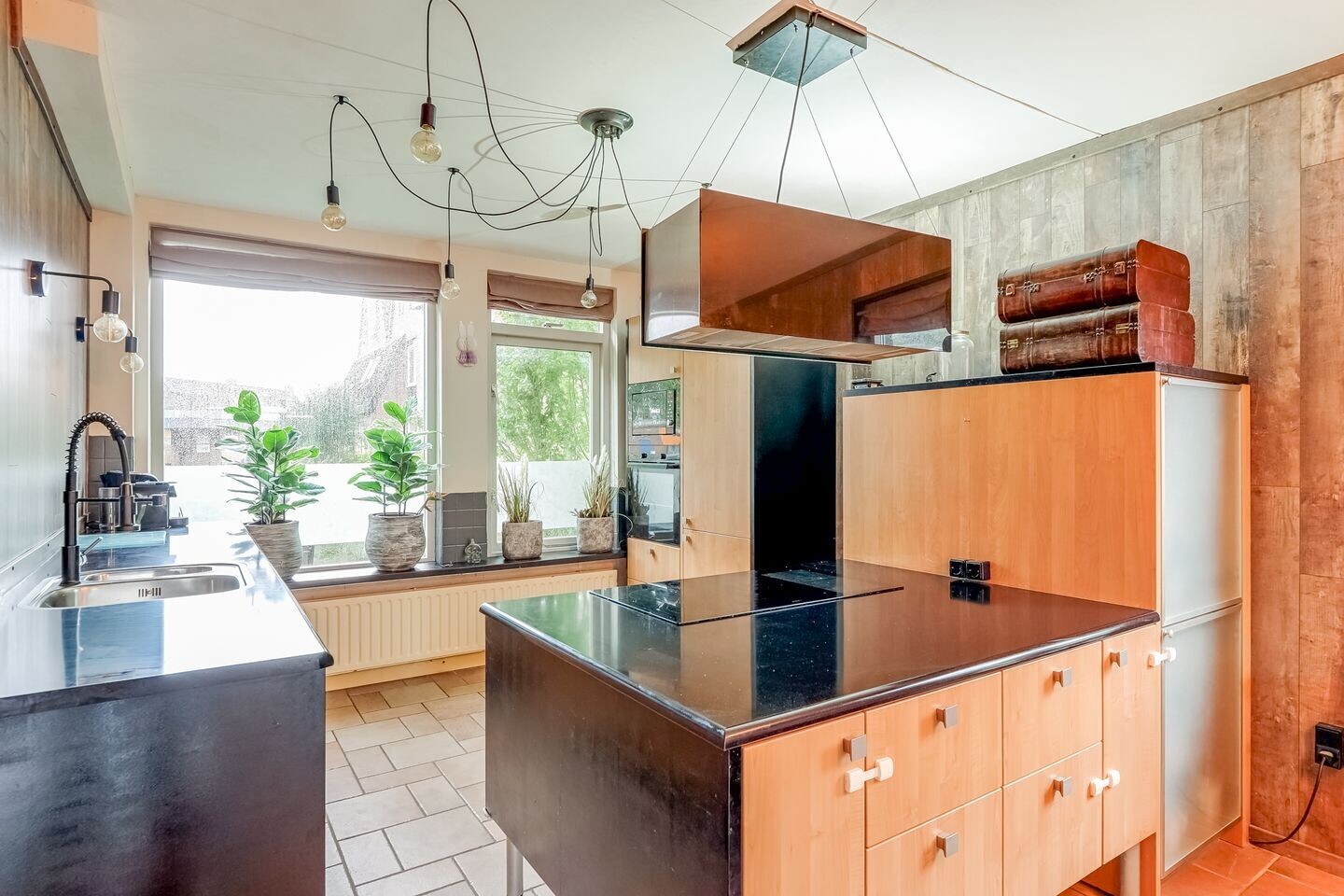 Hoekwoning te koop: Kolkgriend 96, Almere