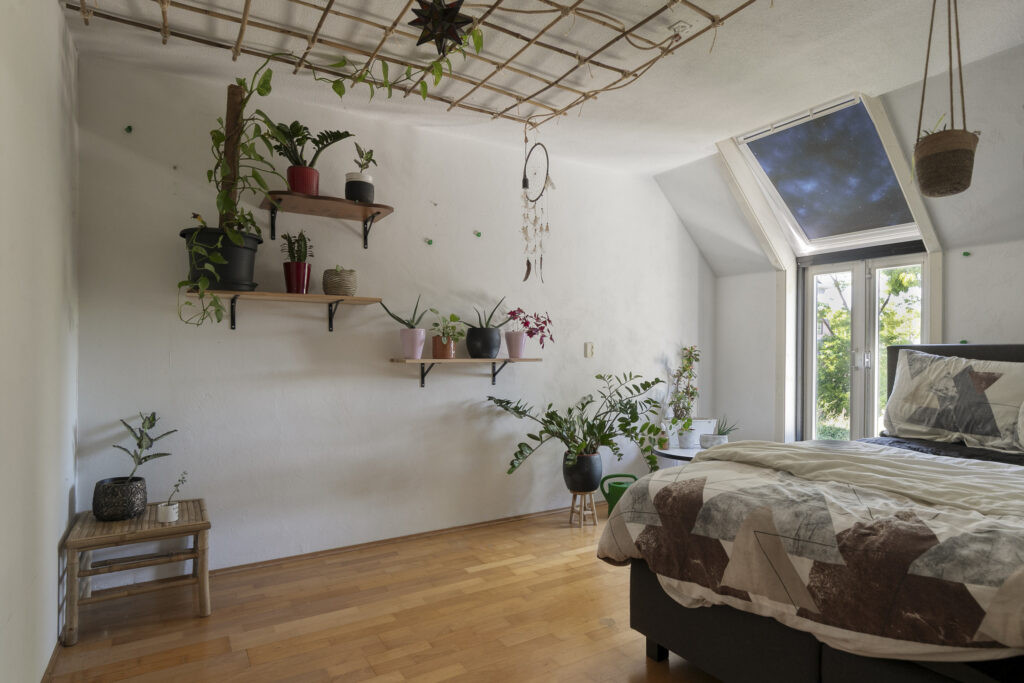 Tussenwoning te koop: Oostgriend 105, Almere