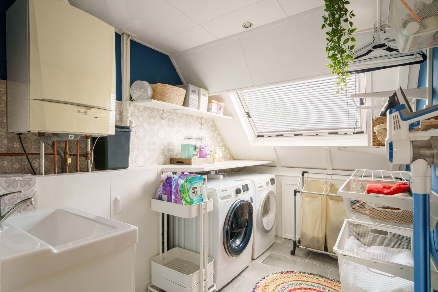 Tussenwoning te koop: Rietmeent 71, Almere
