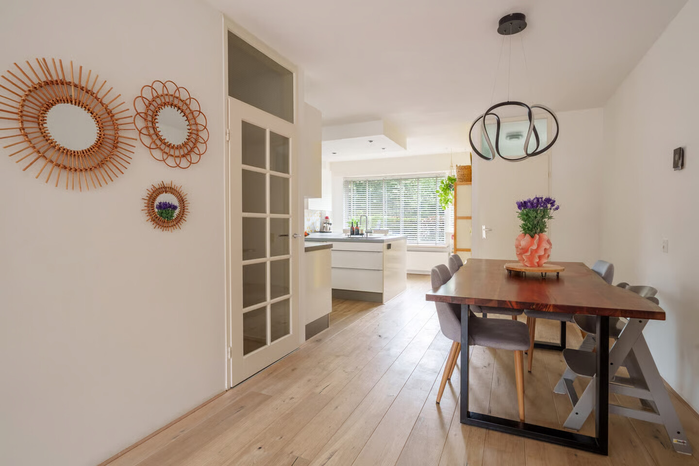 Tussenwoning te koop: Rietmeent 71, Almere