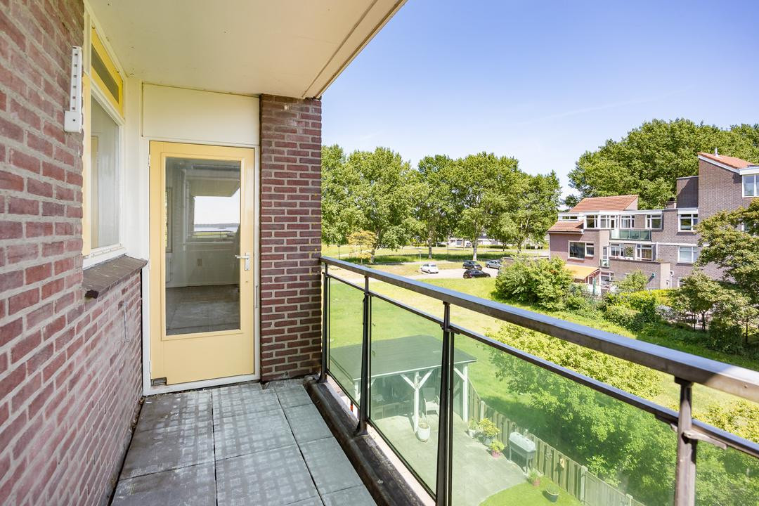 Appartement te koop: Dijkmeent 12, Almere