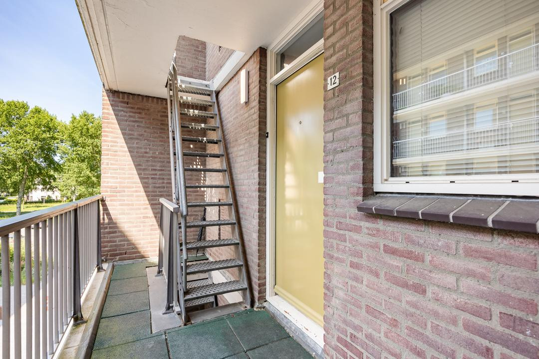Appartement te koop: Dijkmeent 12, Almere