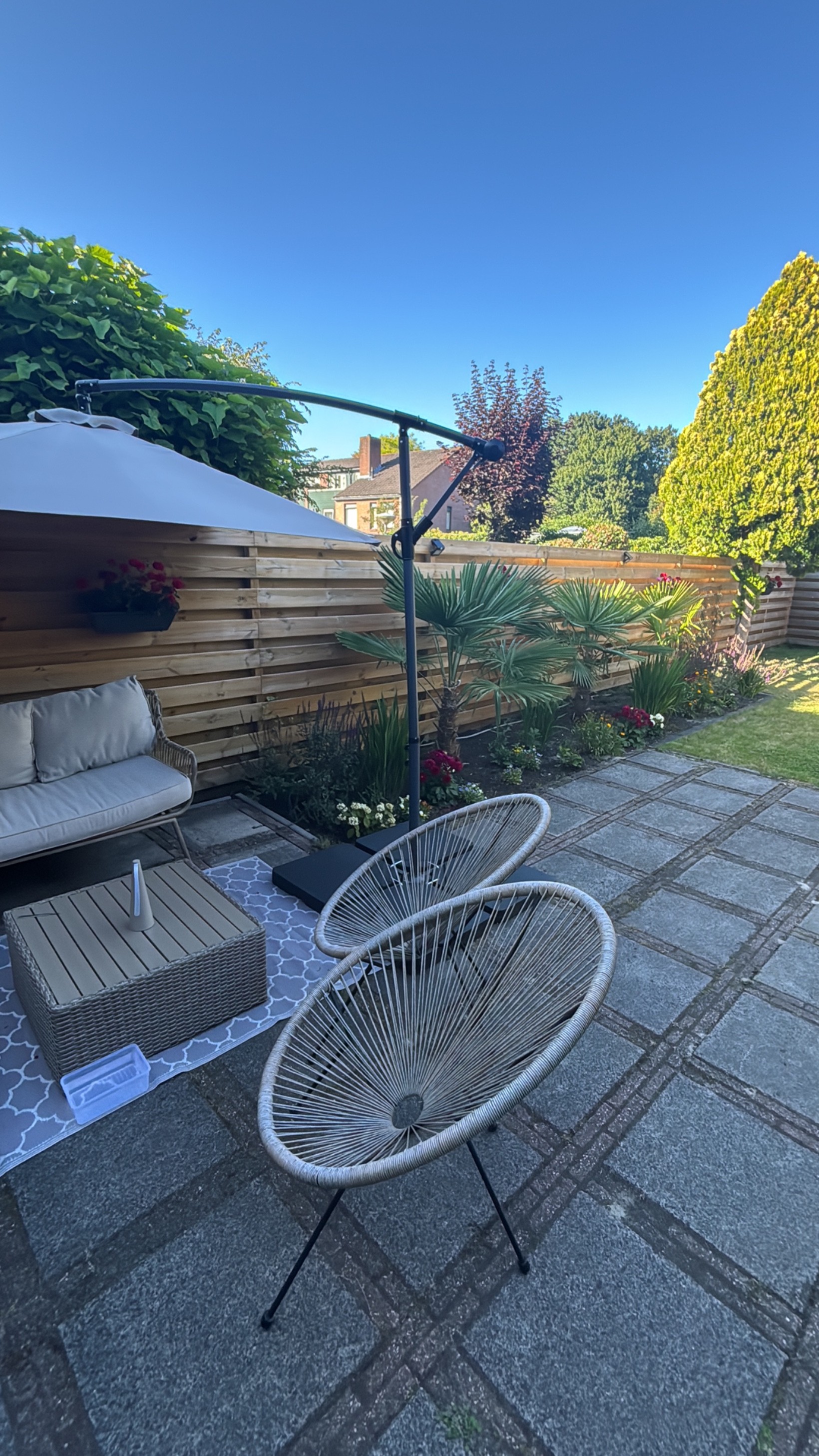 Tussenwoning te koop: Grasmeent 68, Almere