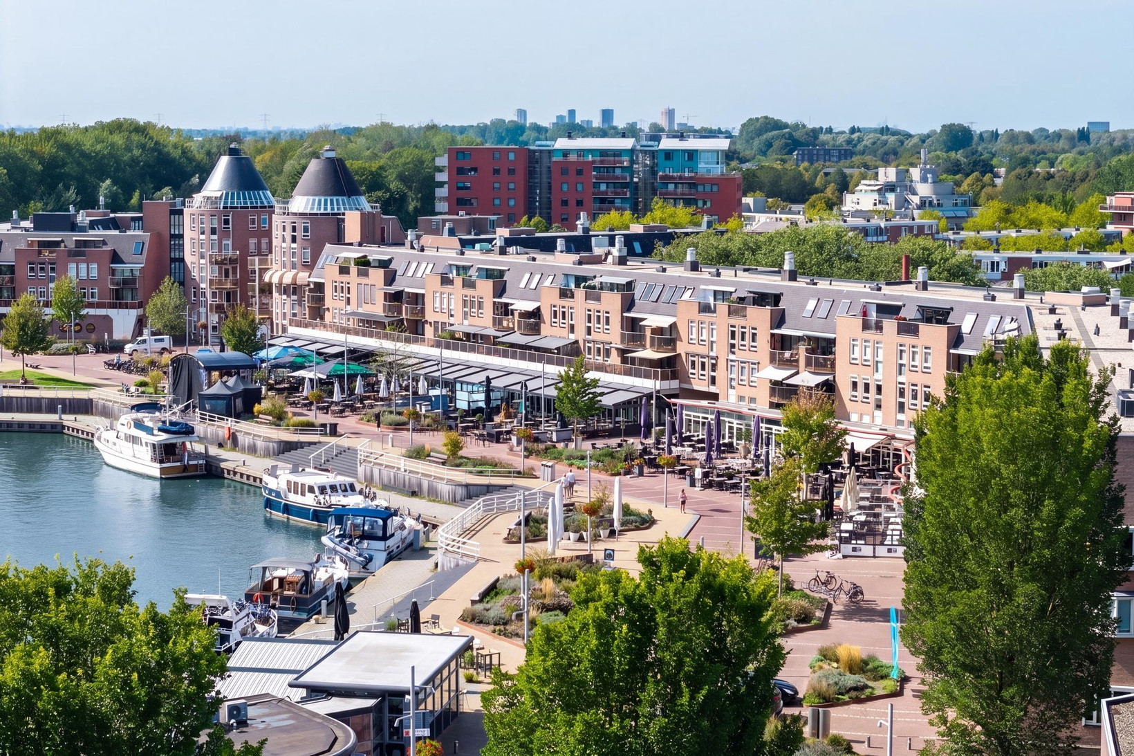 Appartement te koop: Havenzicht 49, Almere